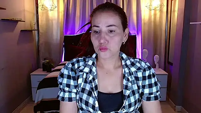 Snapshot of kathekitten chatting on 16, 7, 2026 kathekitten online show from 16, 7, 2026
