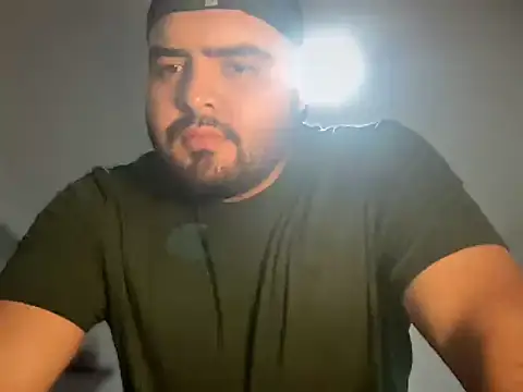 Snapshot of alejon08_ chatting on 13, 7, 2026 alejon08 online show from 13, 7, 2026