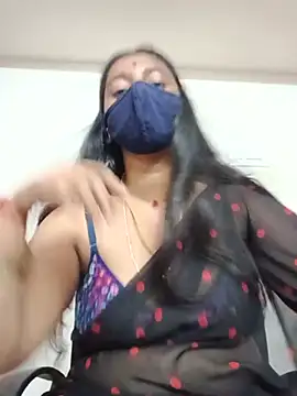 Snapshot of laxi_tamilponnu chatting on 20, 7, 2026 laxi tamilponnu online show from 20, 7, 2026
