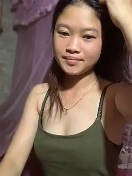 Snapshot of LilyLily68 chatting on 5, 8, 2026 LilyLily68 online show from 5, 8, 2026
