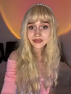 Charlotte Pretty online show from 13, 7, 2026