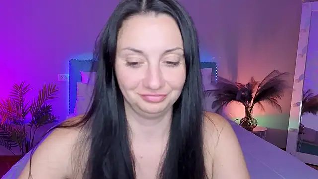 Snapshot of LadyyNoir chatting on 17, 7, 2026 LadyyNoir online show from 17, 7, 2026