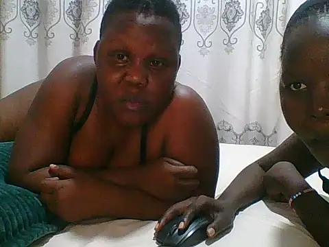 Snapshot of Sexythickletty chatting on 13, 7, 2026 Sexythickletty online show from 13, 7, 2026