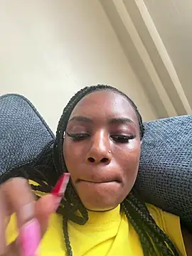 cocoacurves online show from 16, 7, 2026