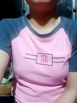 Snapshot of Miu_baby09 chatting on 15, 7, 2026 Miu baby09 online show from 15, 7, 2026