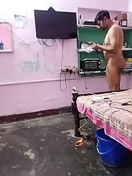 Snapshot of krvinay39 chatting on 12, 4, 2026 krvinay39 online show from 12, 4, 2026