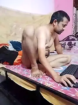 Snapshot of krvinay39 chatting on 8, 10, 2025 krvinay39 online show from 8, 10, 2025