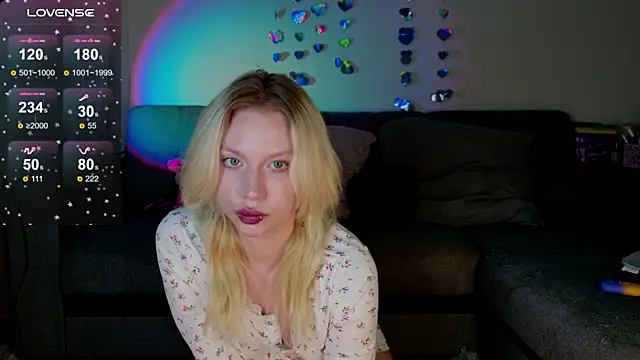 Snapshot of SonyaBlade_ chatting on 19, 7, 2026 SonyaBlade online show from 19, 7, 2026