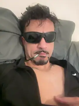 Snapshot of DiegoPosturado chatting on 15, 7, 2026 DiegoPosturado online show from 15, 7, 2026