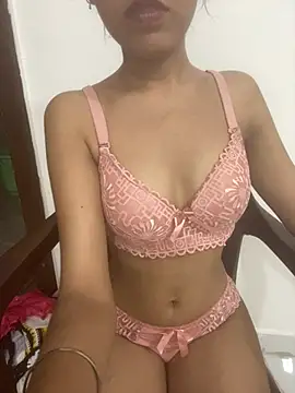 Snapshot of Luxury_Alex_ chatting on 15, 7, 2026 Luxury Alex online show from 15, 7, 2026