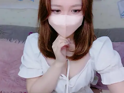 Snapshot of nami73nami_ chatting on 15, 7, 2026 nami73nami online show from 15, 7, 2026