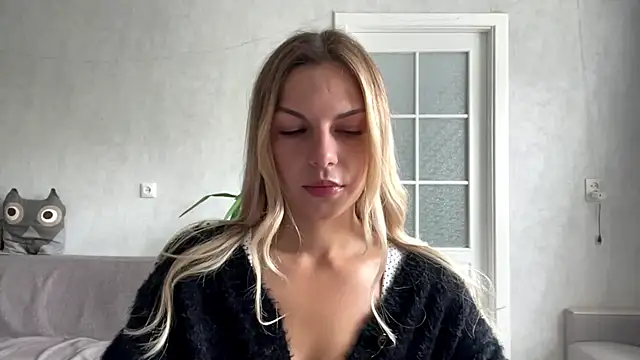Snapshot of LaraineDomebo chatting on 20, 7, 2026 LaraineDomebo online show from 20, 7, 2026