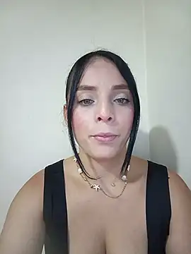 Snapshot of Martinarizzy chatting on 24, 7, 2026 Martinarizzy online show from 24, 7, 2026