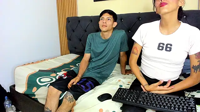 KimAndYorky online show from 22, 7, 2026