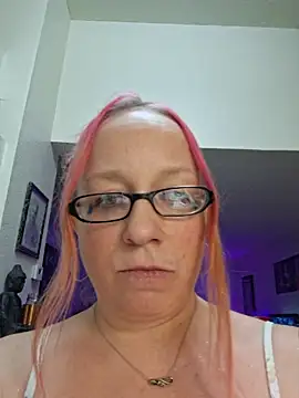 XxMs StarzxX online show from 23, 6, 2026
