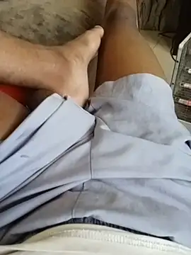Snapshot of BigDick2430 chatting on 16, 7, 2026 BigDick2430 online show from 16, 7, 2026