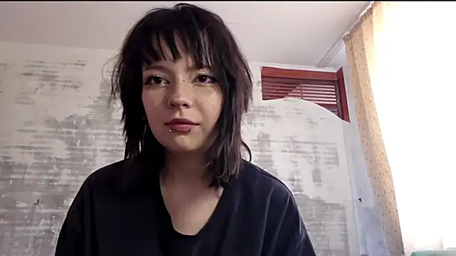 Snapshot of YunLettinga chatting on 30, 7, 2026 YunLettinga online show from 30, 7, 2026