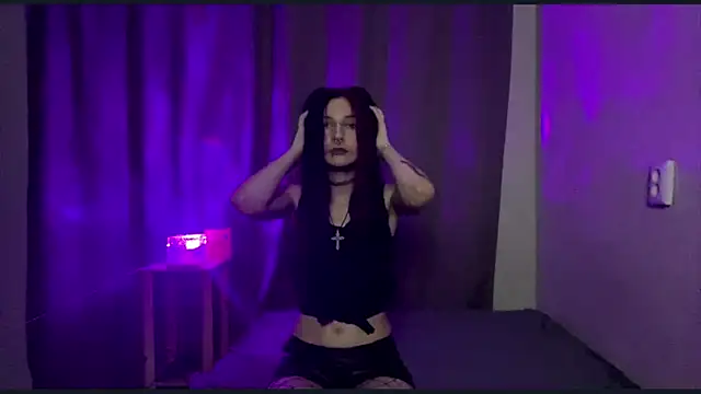 WholyCry online show from 27, 7, 2026
