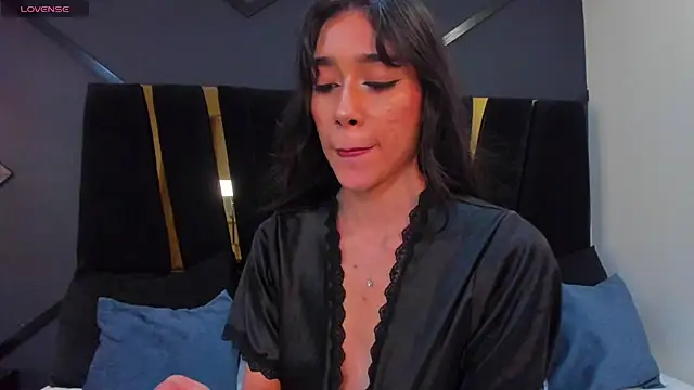 Snapshot of angelic_seraphine chatting on 18, 7, 2026 angelic seraphine online show from 18, 7, 2026