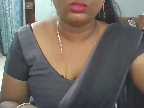 Snapshot of Tamil_hot_Shalini chatting on 21, 7, 2026 Tamil hot Shalini online show from 21, 7, 2026