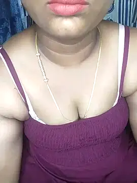 Snapshot of Tamil_hot_Shalini chatting on 20, 7, 2026 Tamil hot Shalini online show from 20, 7, 2026