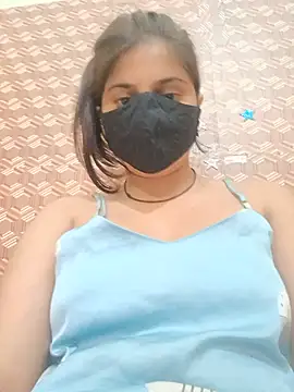 Snapshot of Mansi_p chatting on 17, 7, 2026 Mansi p online show from 17, 7, 2026