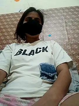 Snapshot of Mansi_p chatting on 18, 7, 2026 Mansi p online show from 18, 7, 2026