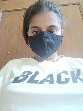 Snapshot of Mansi_p chatting on 18, 7, 2026 Mansi p online show from 18, 7, 2026