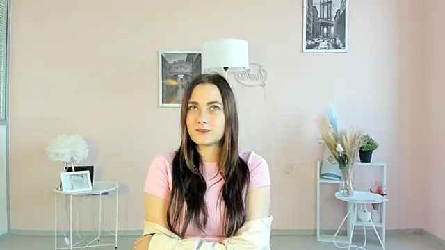 MarcellePiwowar online show from 20, 7, 2026