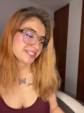 Snapshot of SweetSussy_ chatting on 30, 7, 2026 SweetSussy online show from 30, 7, 2026