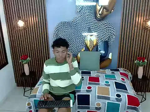 AlessandroBlack  online show from 20, 7, 2026