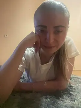 Snapshot of Jeni-angel chatting on 19, 7, 2026 Jeni-angel online show from 19, 7, 2026