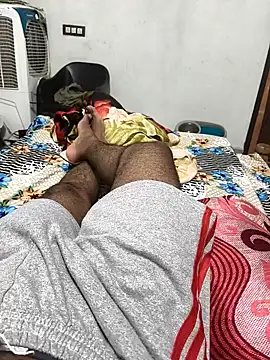 Snapshot of hyd_24boy chatting on 2, 8, 2026 hyd 24boy online show from 2, 8, 2026