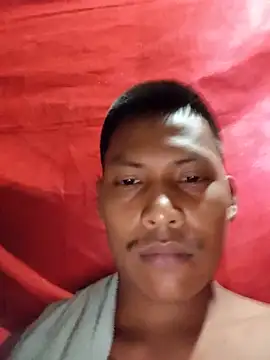 Snapshot of marcosymoree chatting on 23, 7, 2026 marcosymoree online show from 23, 7, 2026