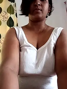 Snapshot of Priya44sexa chatting on 22, 7, 2026 Priya44sexa online show from 22, 7, 2026