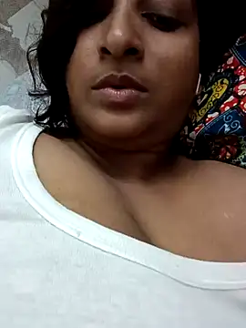 Snapshot of Priya44sexa chatting on 20, 7, 2026 Priya44sexa online show from 20, 7, 2026