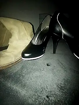 Stiefel6 online show from 3, 10, 2025