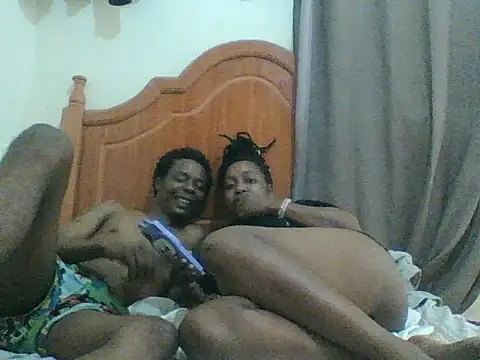 Snapshot of KinkyHotLovers chatting on 18, 7, 2026 KinkyHotLovers online show from 18, 7, 2026