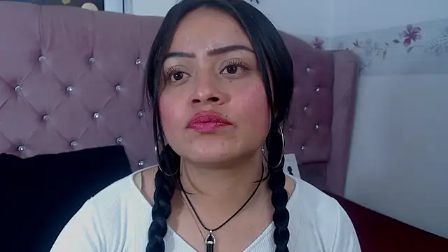 gabriela grace online show from 27, 10, 2025