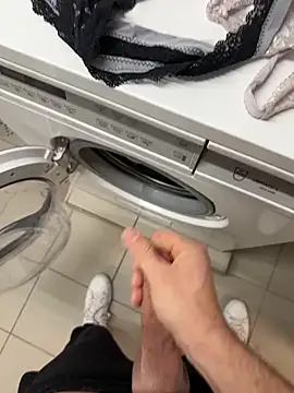 swissboy22 online show from 9, 3, 2026