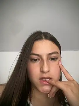 Snapshot of AlinaFrost chatting on 19, 7, 2026 AlinaFrost online show from 19, 7, 2026
