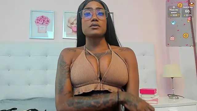 TattiBellX online show from 22, 7, 2026