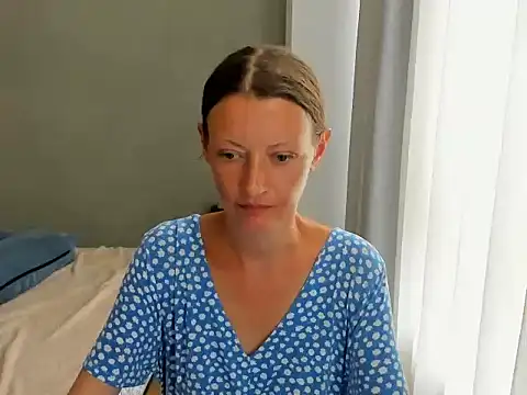 Snapshot of VelvetZara chatting on 22, 7, 2026 VelvetZara online show from 22, 7, 2026