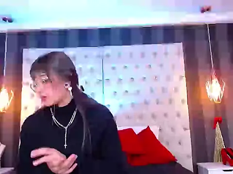 Snapshot of MoreAlice chatting on 21, 7, 2026 MoreAlice online show from 21, 7, 2026