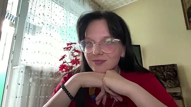 Snapshot of HeatherMiley chatting on 21, 7, 2026 HeatherMiley online show from 21, 7, 2026
