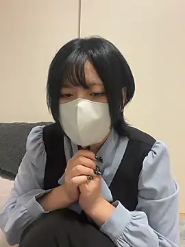 Snapshot of Minami_oO chatting on 24, 7, 2026 Minami oO online show from 24, 7, 2026