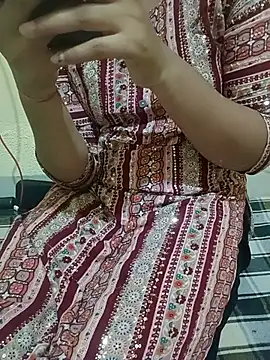 Snapshot of Rani_Sarvice_girll chatting on 21, 7, 2026 Rani Sarvice girll online show from 21, 7, 2026