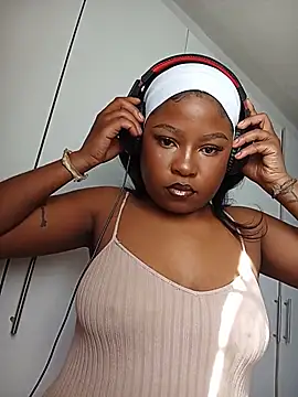 Snapshot of P1nk_Paige chatting on 22, 7, 2026 P1nk Paige online show from 22, 7, 2026