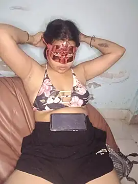 Snapshot of Komal_hot76 chatting on 1, 8, 2026 Komal hot76 online show from 1, 8, 2026