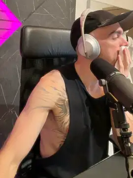 Snapshot of logan2kelly chatting on 28, 7, 2026 logan2kelly online show from 28, 7, 2026